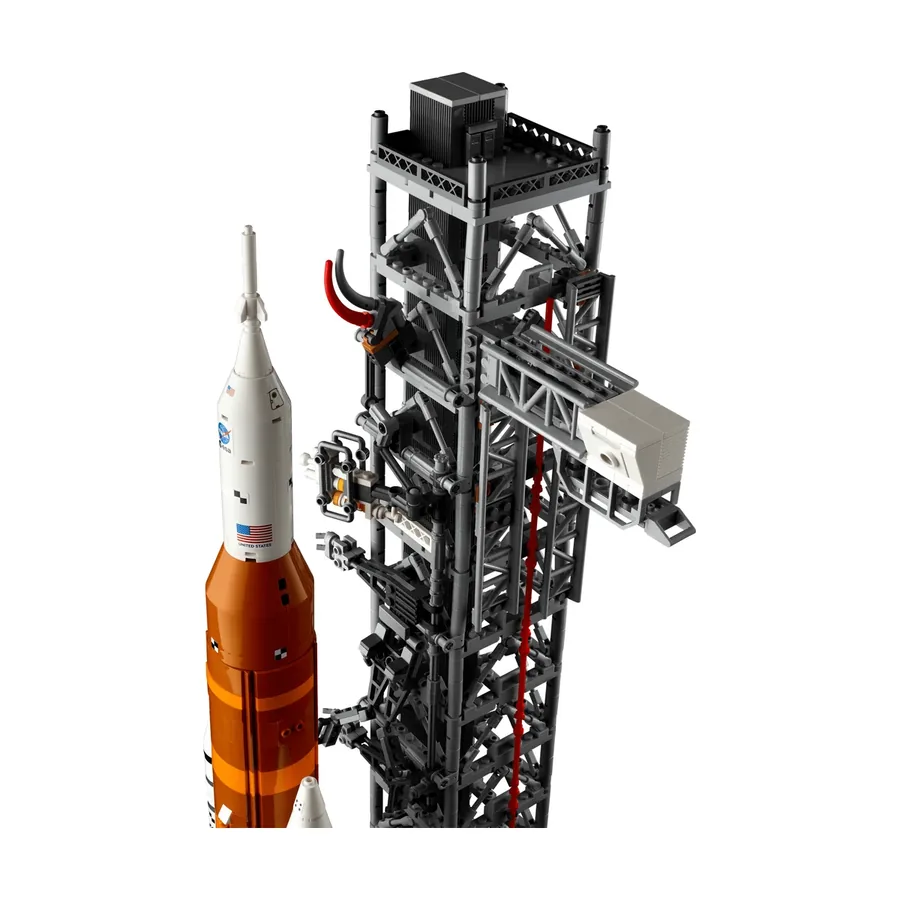 LEGO Icons NASA Artemis Space Launch System (10341), view 3